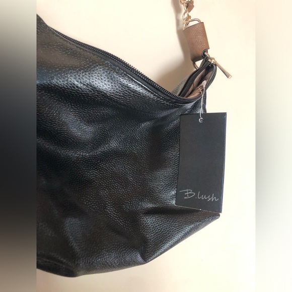 🔶 Blush | NEW Chain Strap Black Purse - Picture 2 of 5